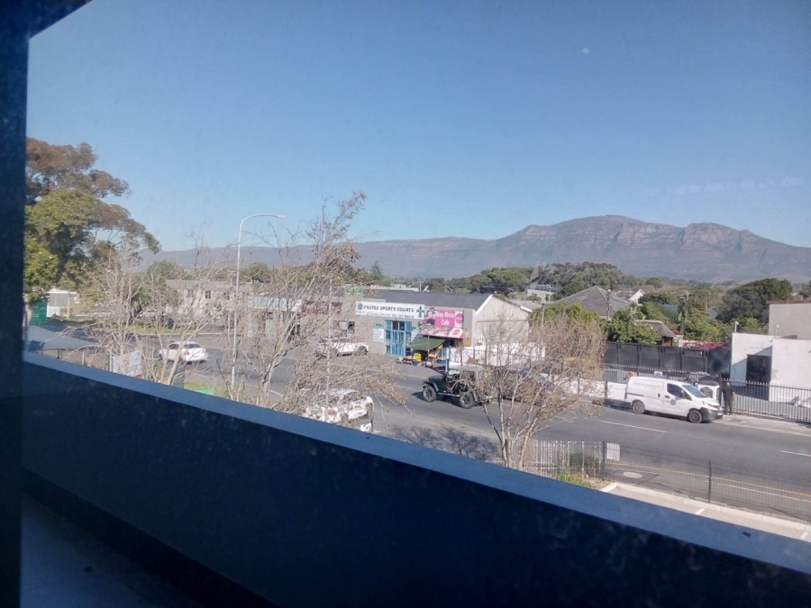 To Let commercial Property for Rent in Diep River Western Cape